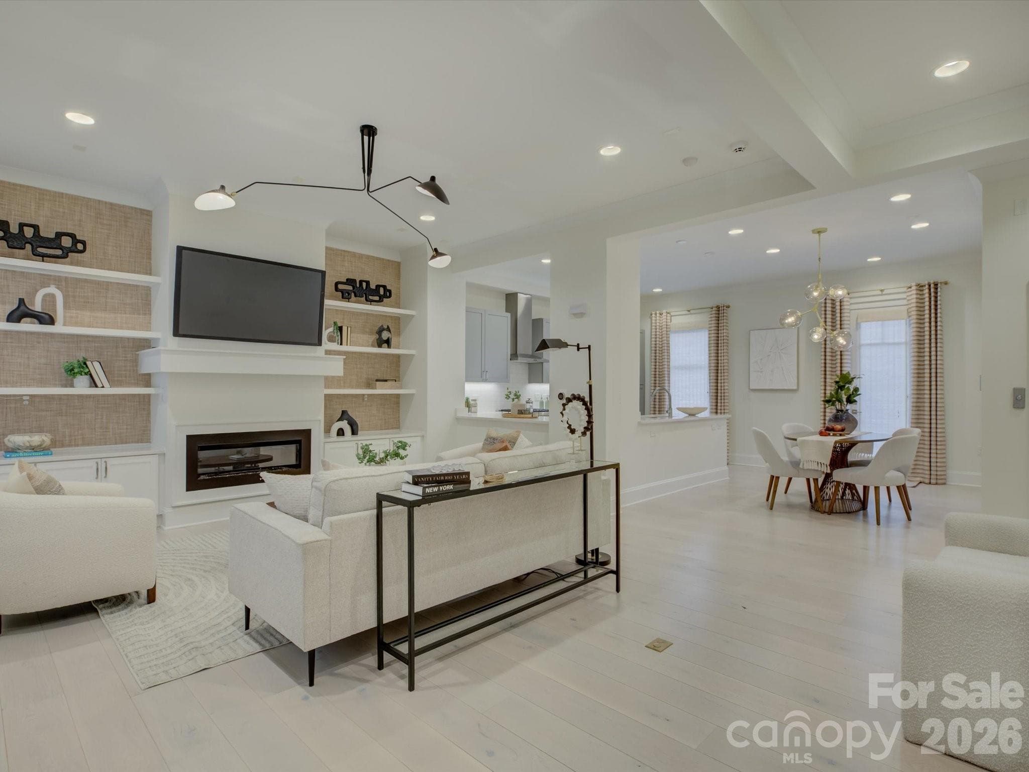 Townhouse at Charlotte, photo 3 of 41