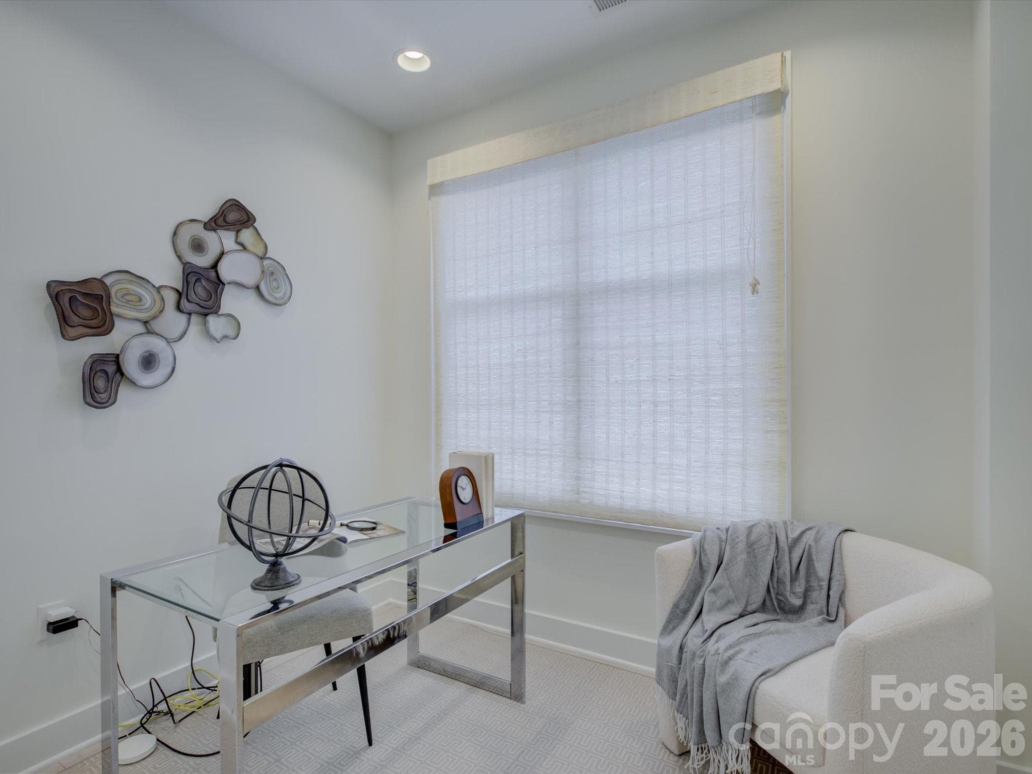 Townhouse at 335 E Tremont Avenue, Charlotte, photo 18 of 40