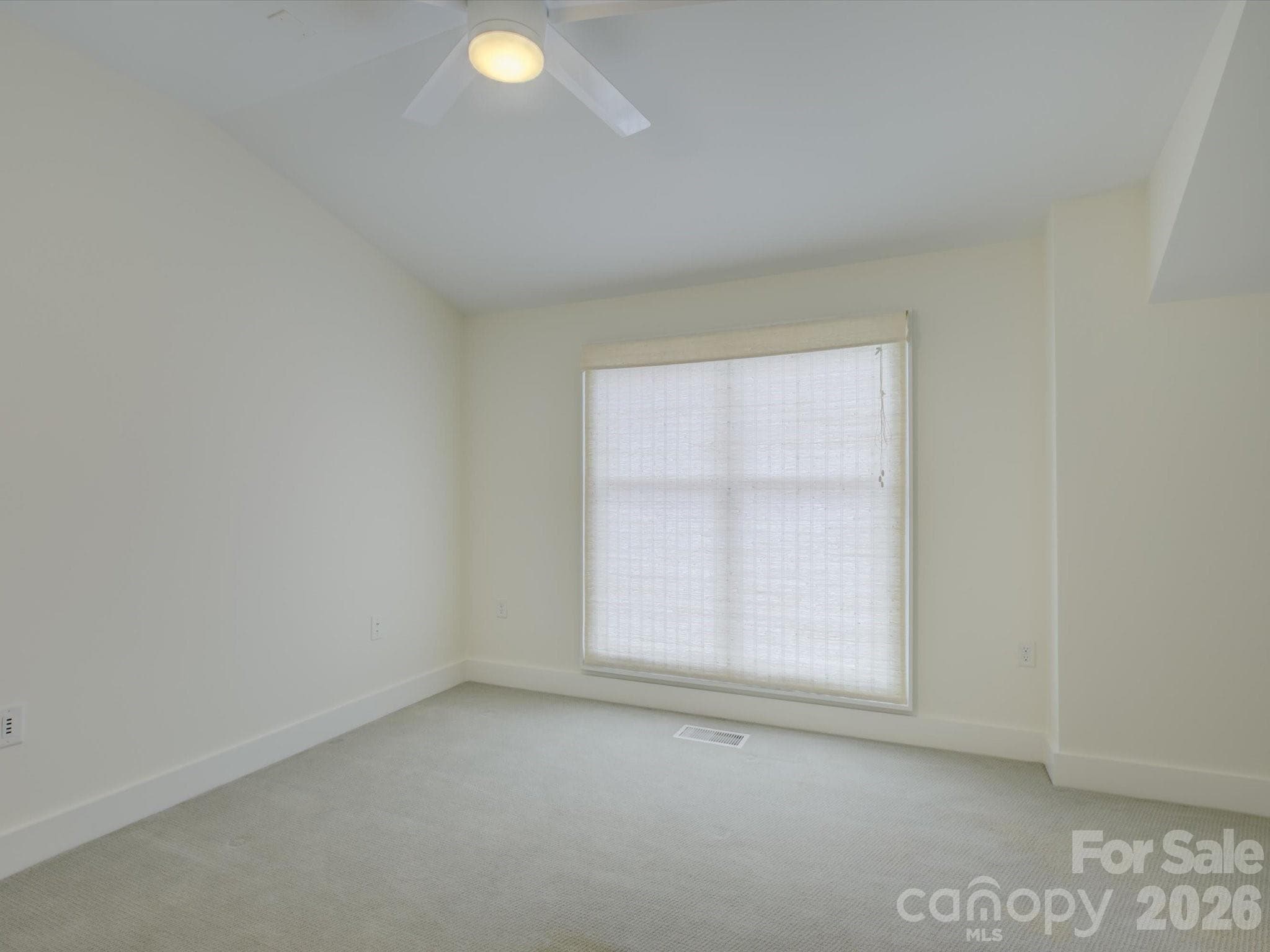 Townhouse at 335 E Tremont Avenue, Charlotte, photo 27 of 40