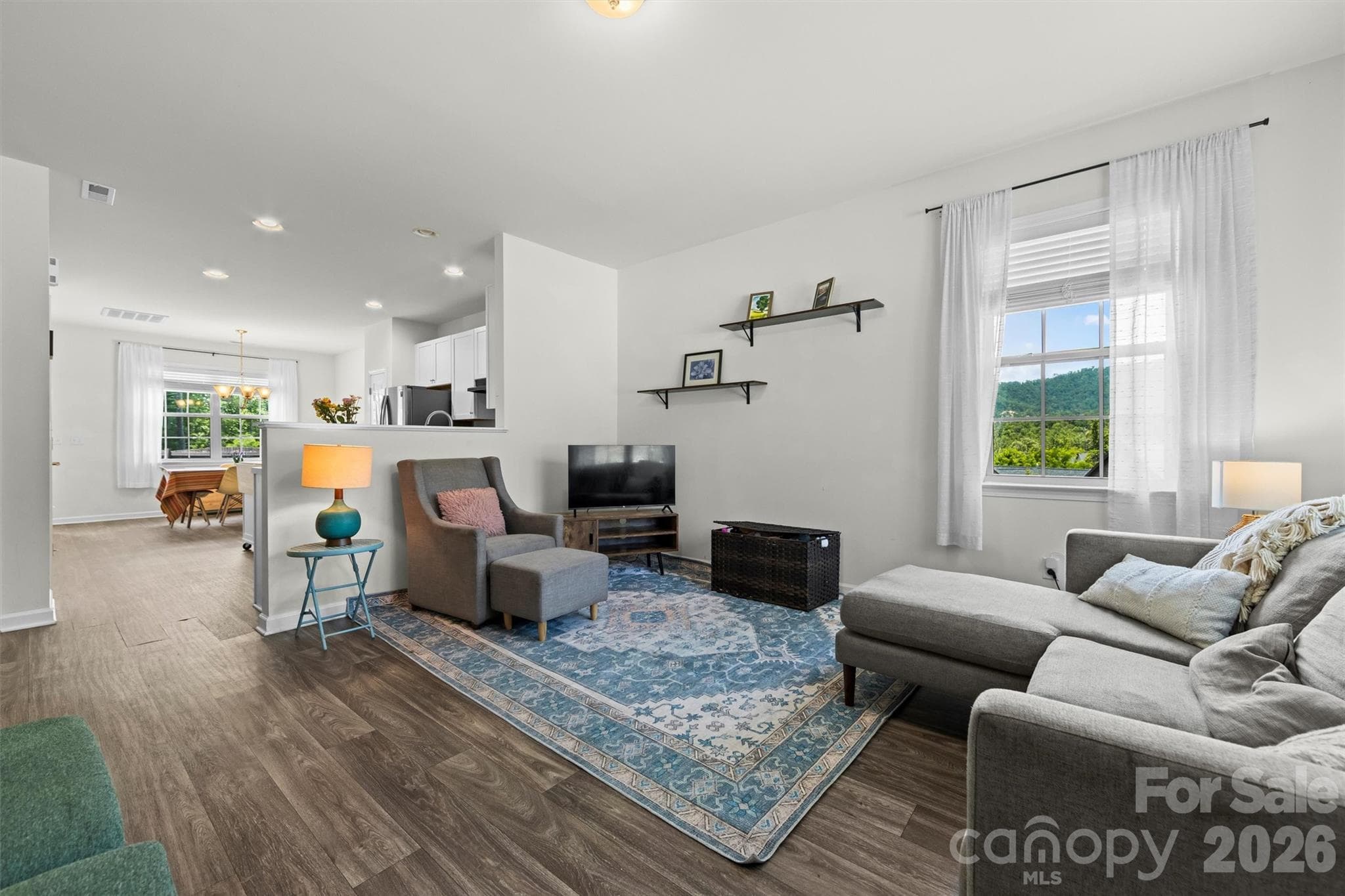 Single Family Residence at Weaverville, photo 4 of 38