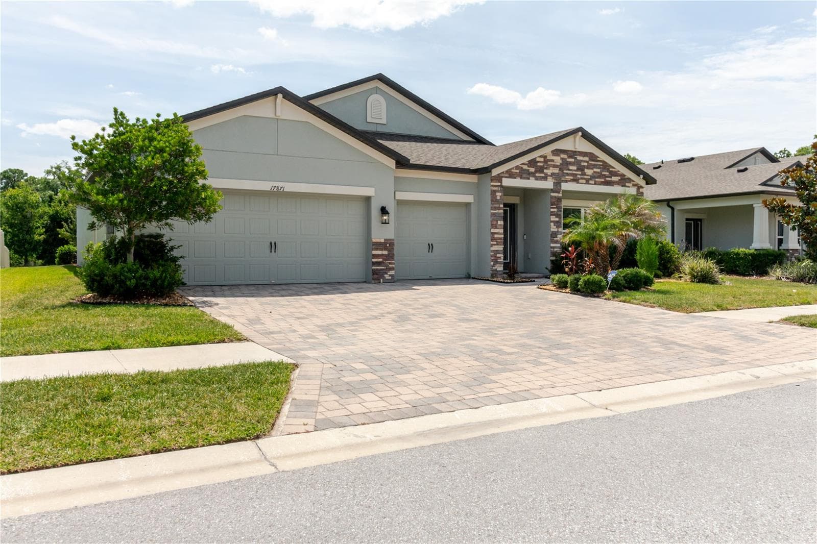 Single Family Residence at 17871 CORTES CREEK BLVD, SPRING HILL, photo 4 of 82