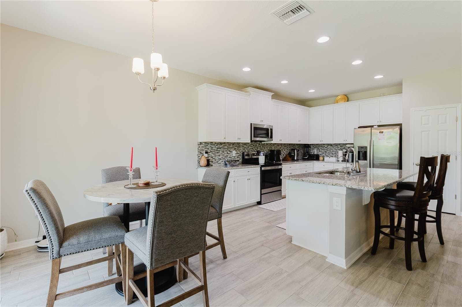 Single Family Residence at 17871 CORTES CREEK BLVD, SPRING HILL, photo 20 of 82