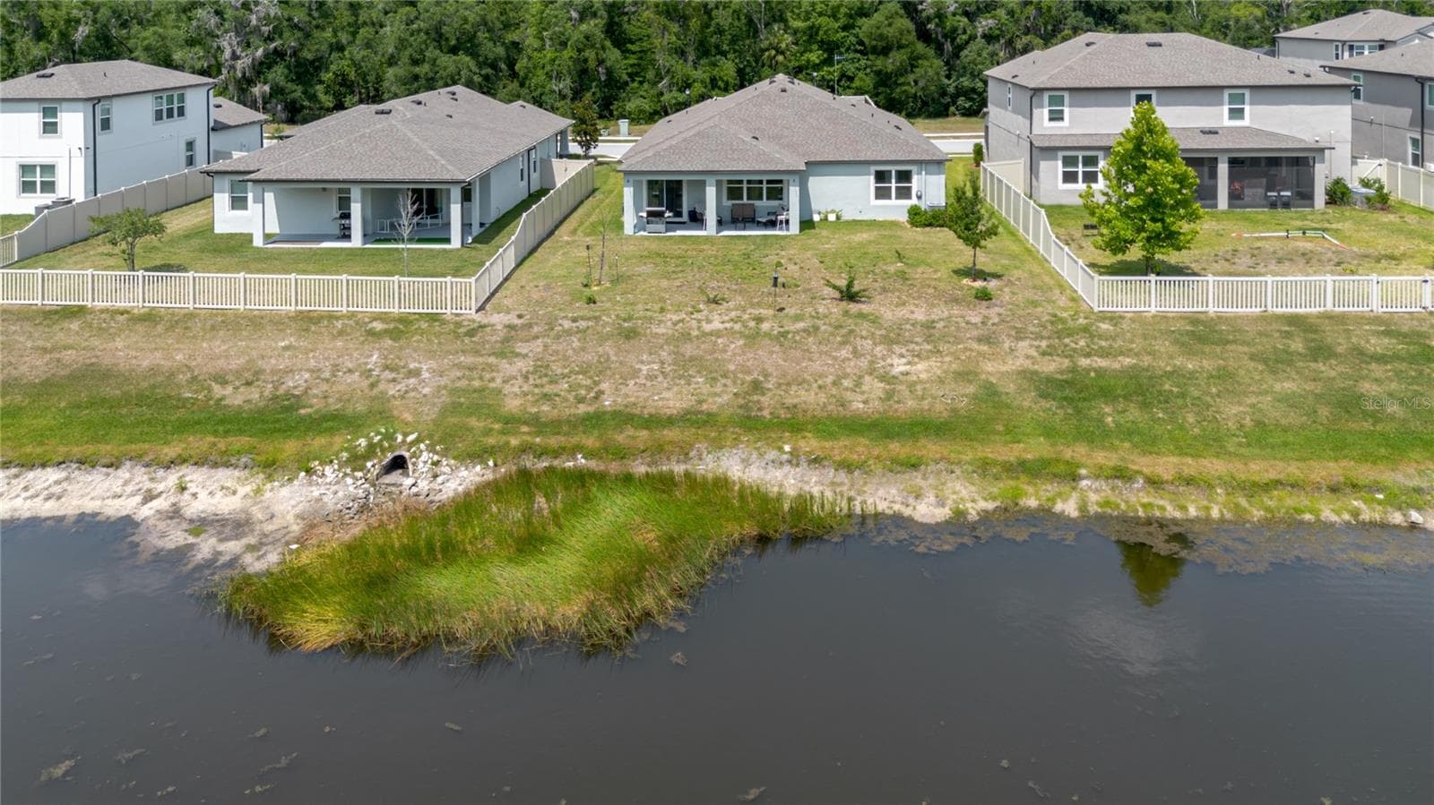 Single Family Residence at 17871 CORTES CREEK BLVD, SPRING HILL, photo 60 of 82