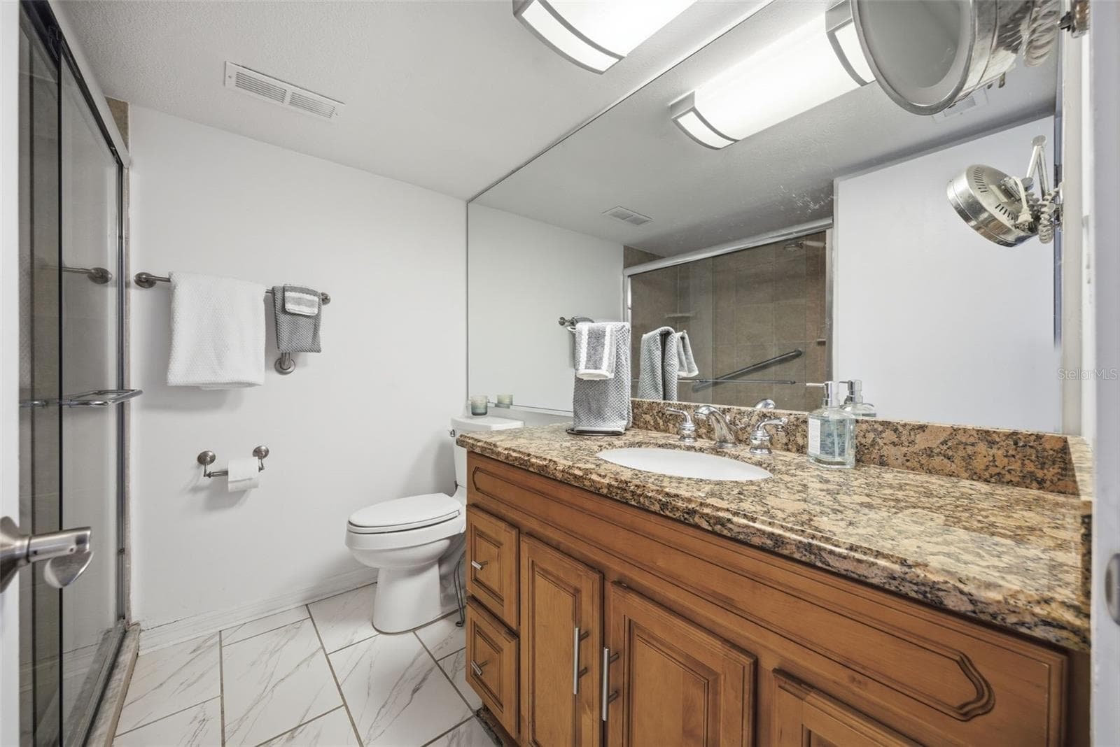 Bathroom 2 - 4141 BAYSHORE BLVD #706, TAMPA