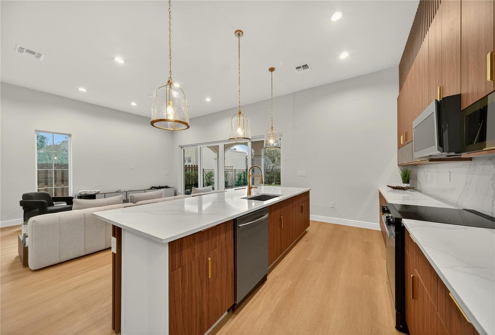 Single Family Residence at 1473 BERKSHIRE AVE, WINTER PARK, photo 17 of 38