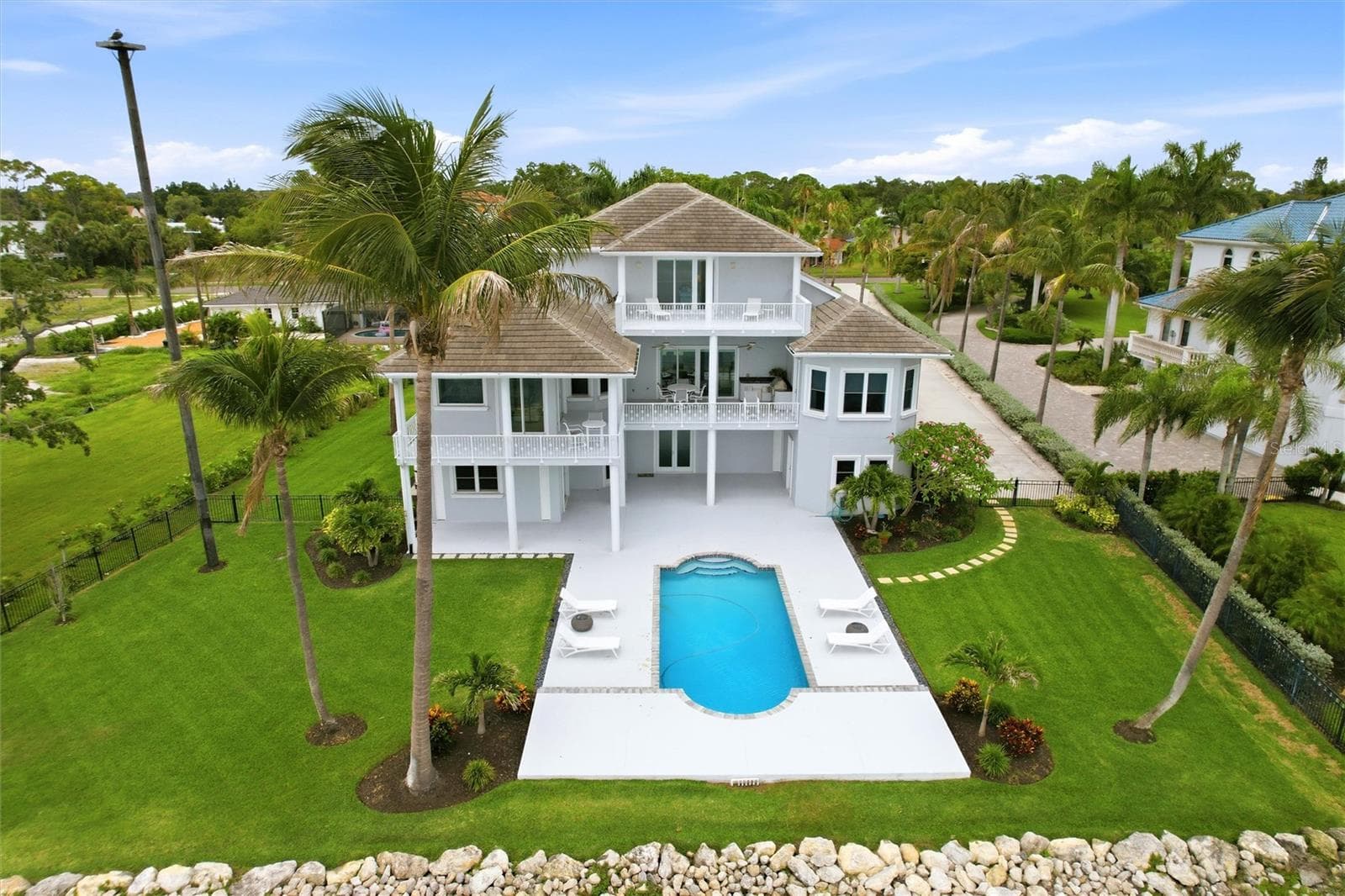 Single Family Residence at 7524 WESTMORELAND DR, SARASOTA, photo 87 of 100