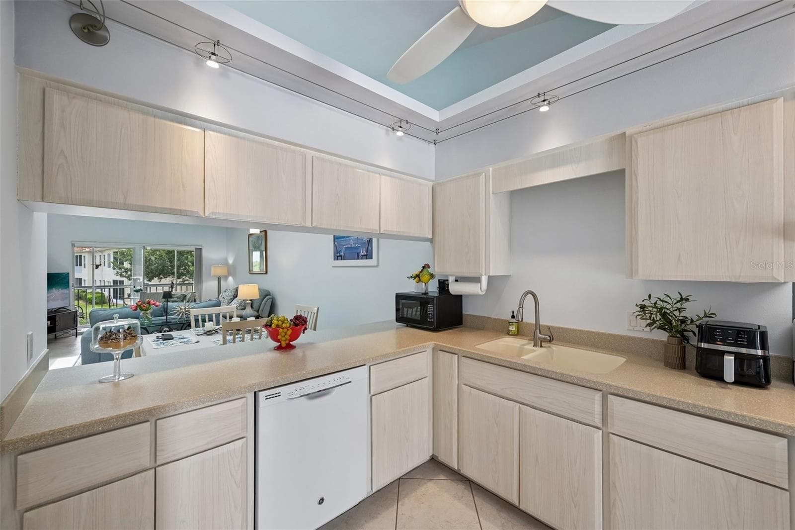 Condominium at 1041 CAPRI ISLES BLVD #209, VENICE, photo 11 of 50