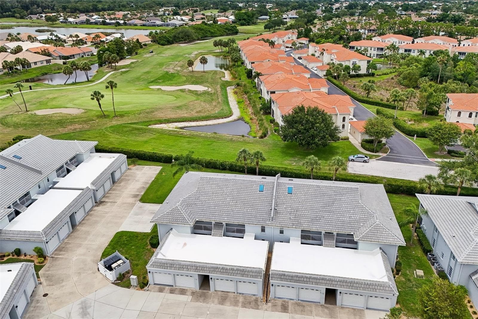 Overhead view of back of property - 1041 CAPRI ISLES BLVD #209, VENICE