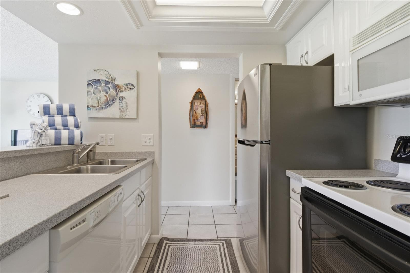 Condominium at 1500 COVE II PLACE #531, SARASOTA, photo 10 of 40
