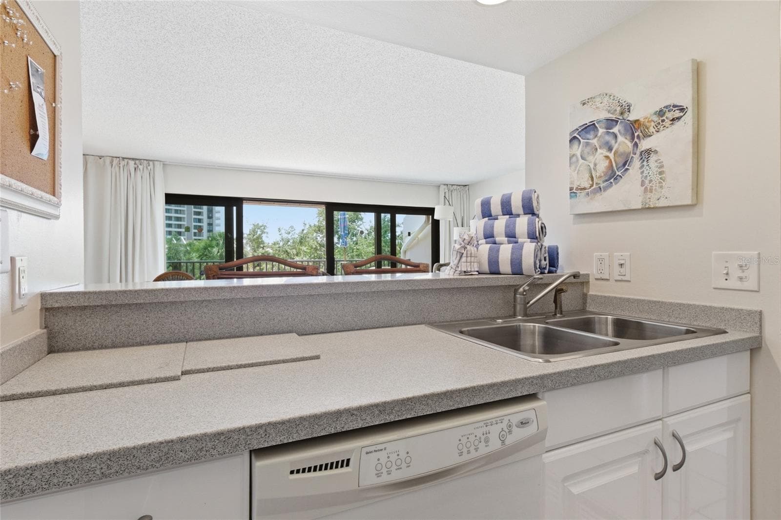 Condominium at 1500 COVE II PLACE #531, SARASOTA, photo 11 of 40
