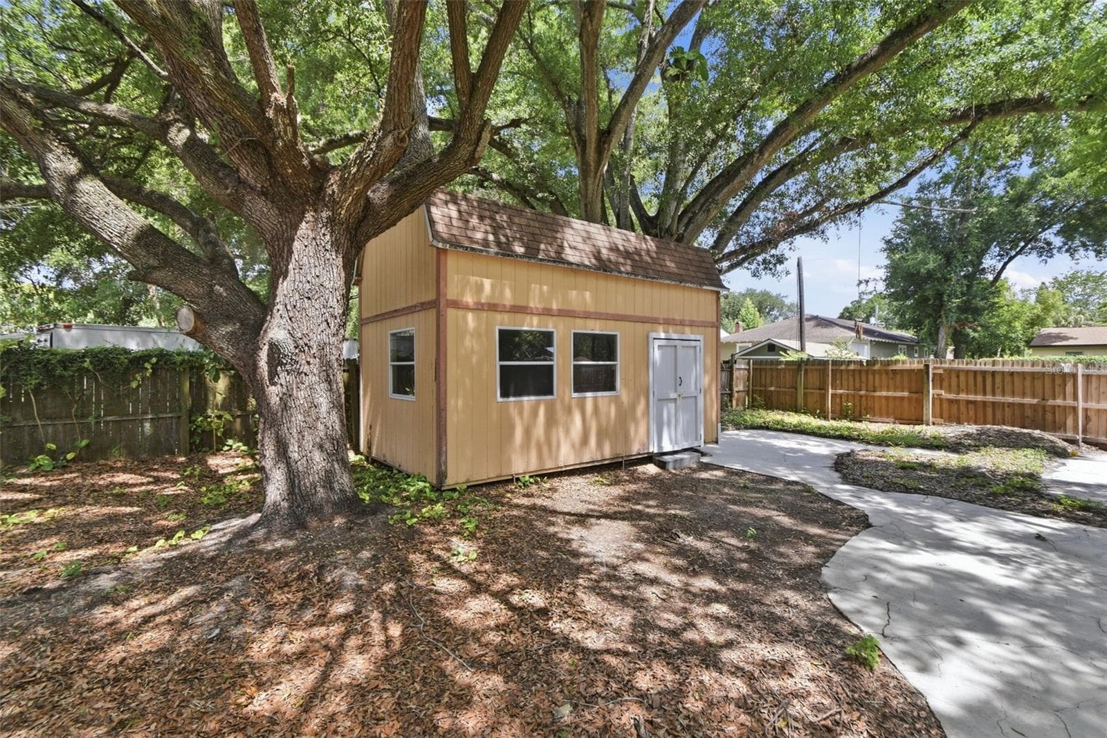 Single Family Residence at 1416 E MOHAWK AVE, TAMPA, photo 41 of 44