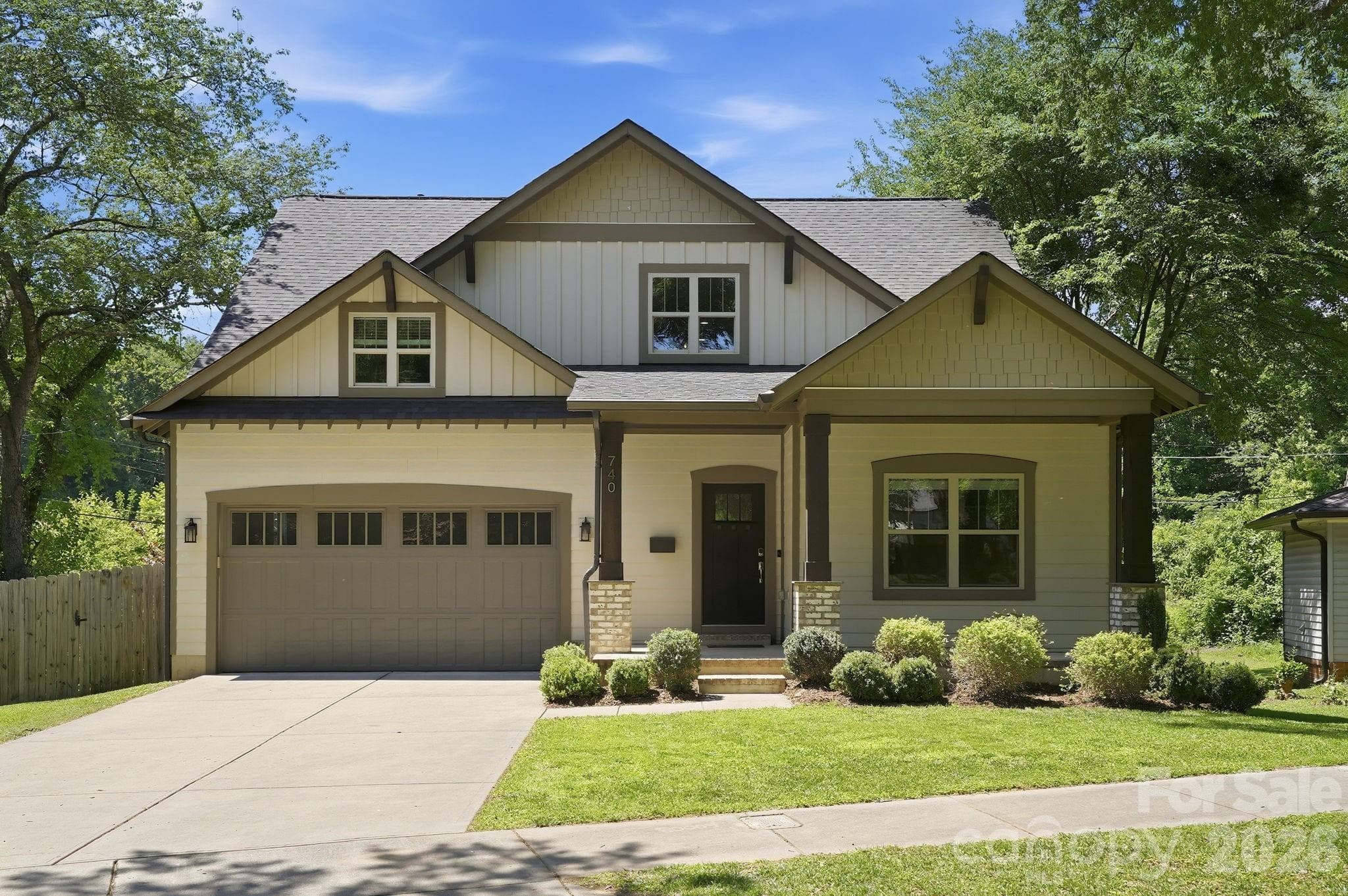 Single Family Residence at 740 Seldon Drive, Charlotte, photo 2 of 48