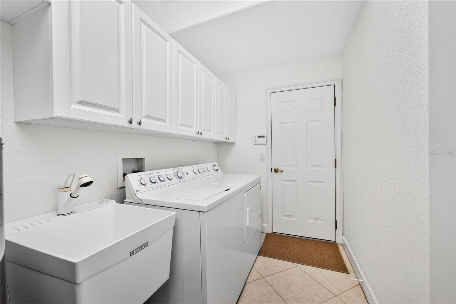Single Family Residence at 3341 SUNSET KEY CIR, PUNTA GORDA, photo 62 of 82