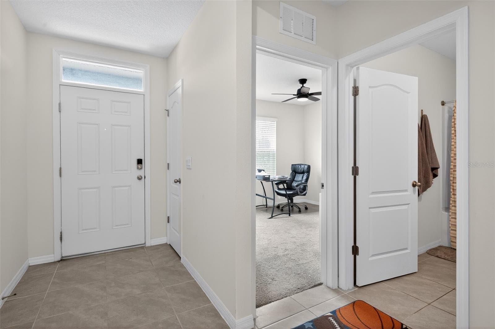 Single Family Residence at 2647 HOUSE FINCH RD, ST CLOUD, photo 5 of 38