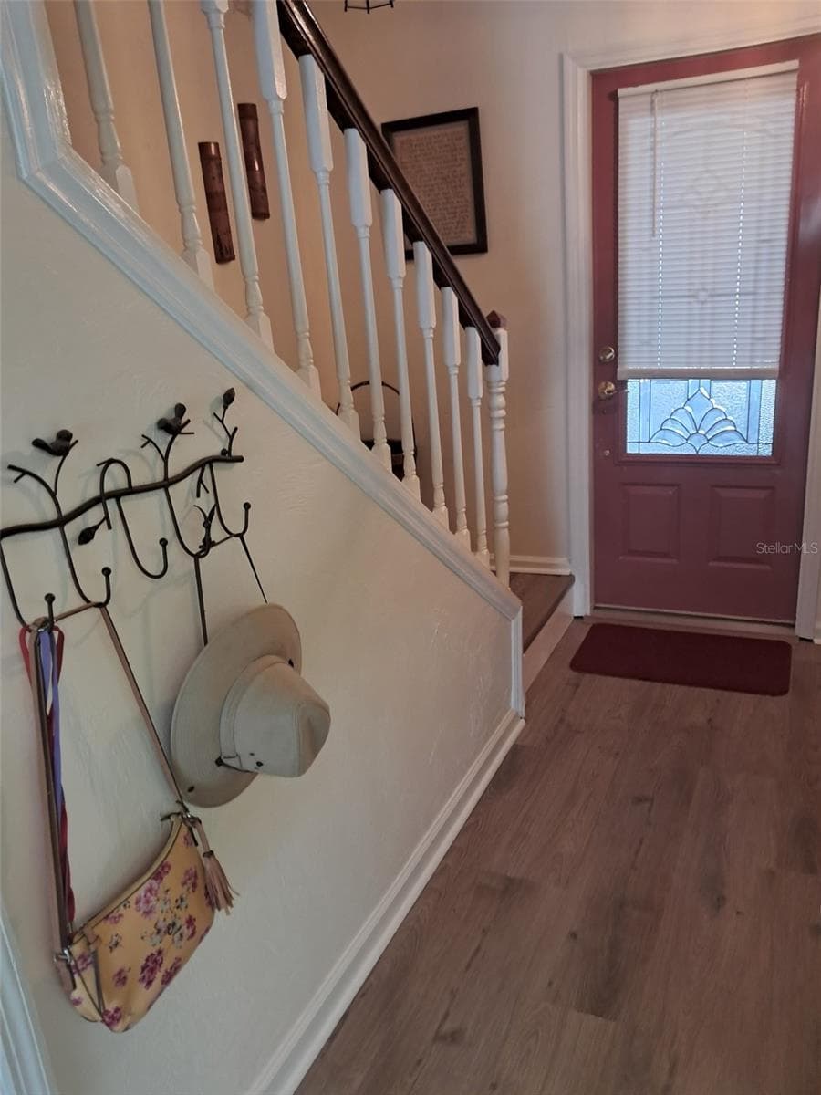 Townhouse at 1922 S RIVERSIDE DR, EDGEWATER, photo 4 of 16