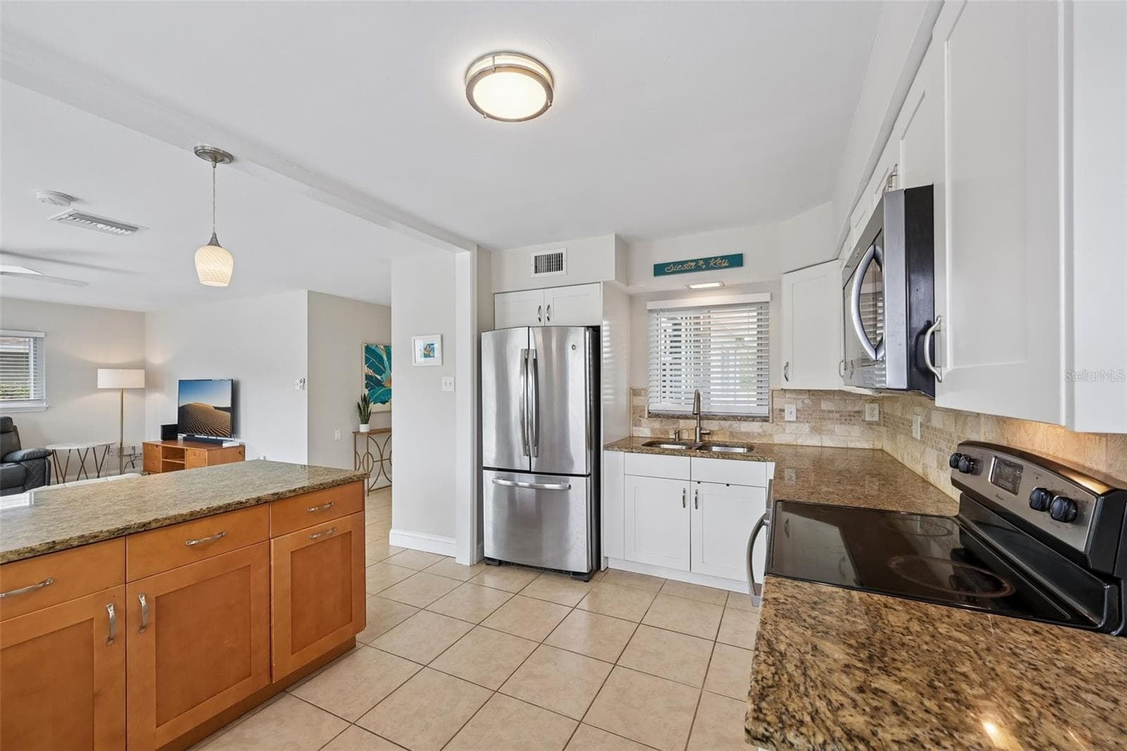 Single Family Residence at 5005 BEE RIDGE RD, SARASOTA, photo 7 of 30