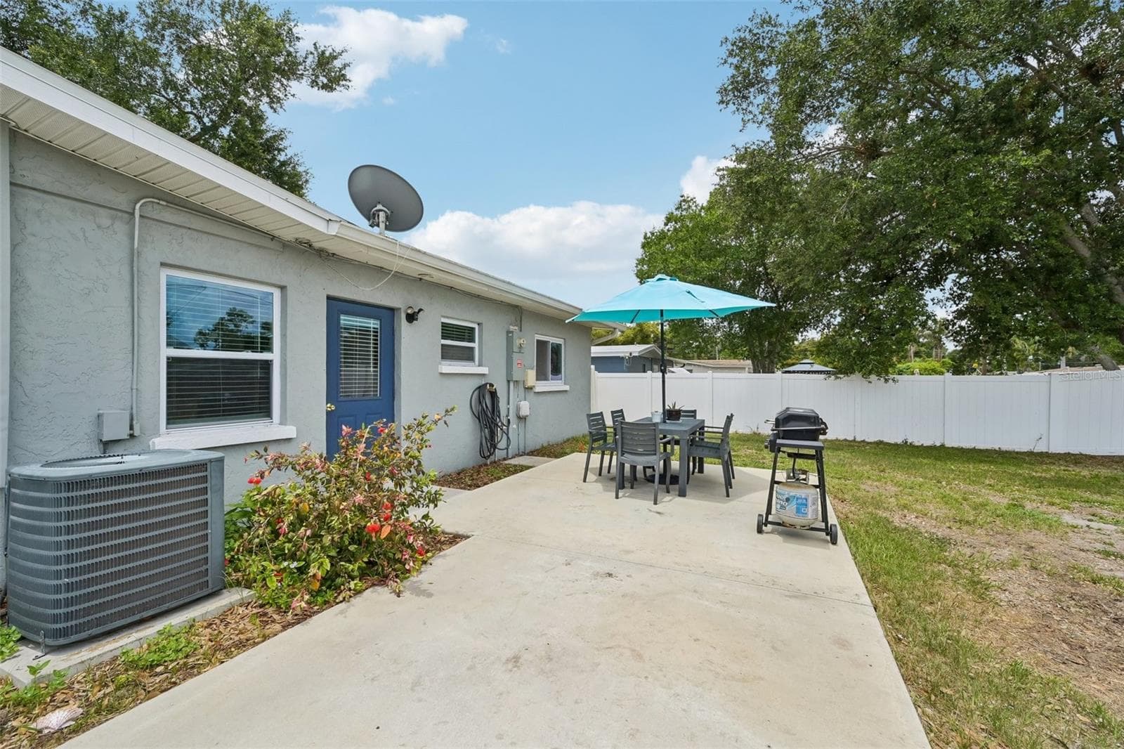 Single Family Residence at 5005 BEE RIDGE RD, SARASOTA, photo 19 of 30