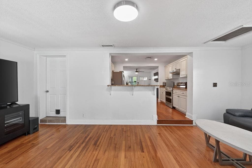 Single Family Residence at 1715 S HUBERT AVE, TAMPA, photo 19 of 59