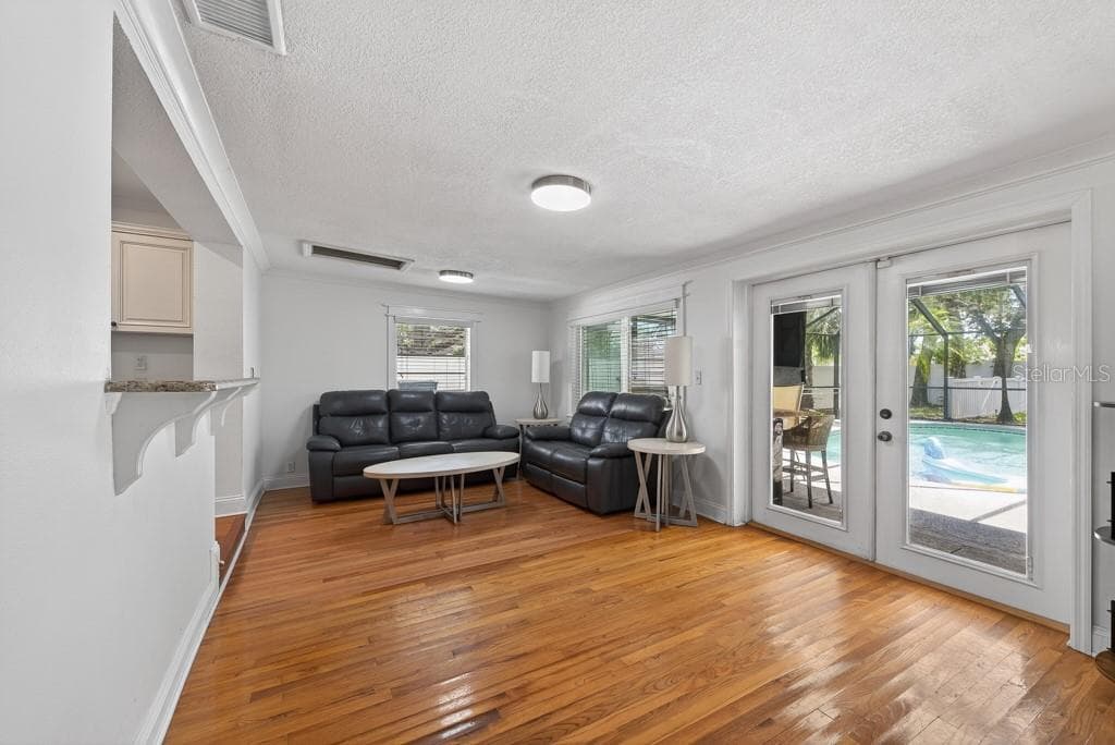 Single Family Residence at 1715 S HUBERT AVE, TAMPA, photo 20 of 59