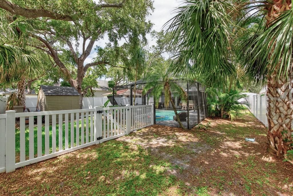 Single Family Residence at 1715 S HUBERT AVE, TAMPA, photo 47 of 59
