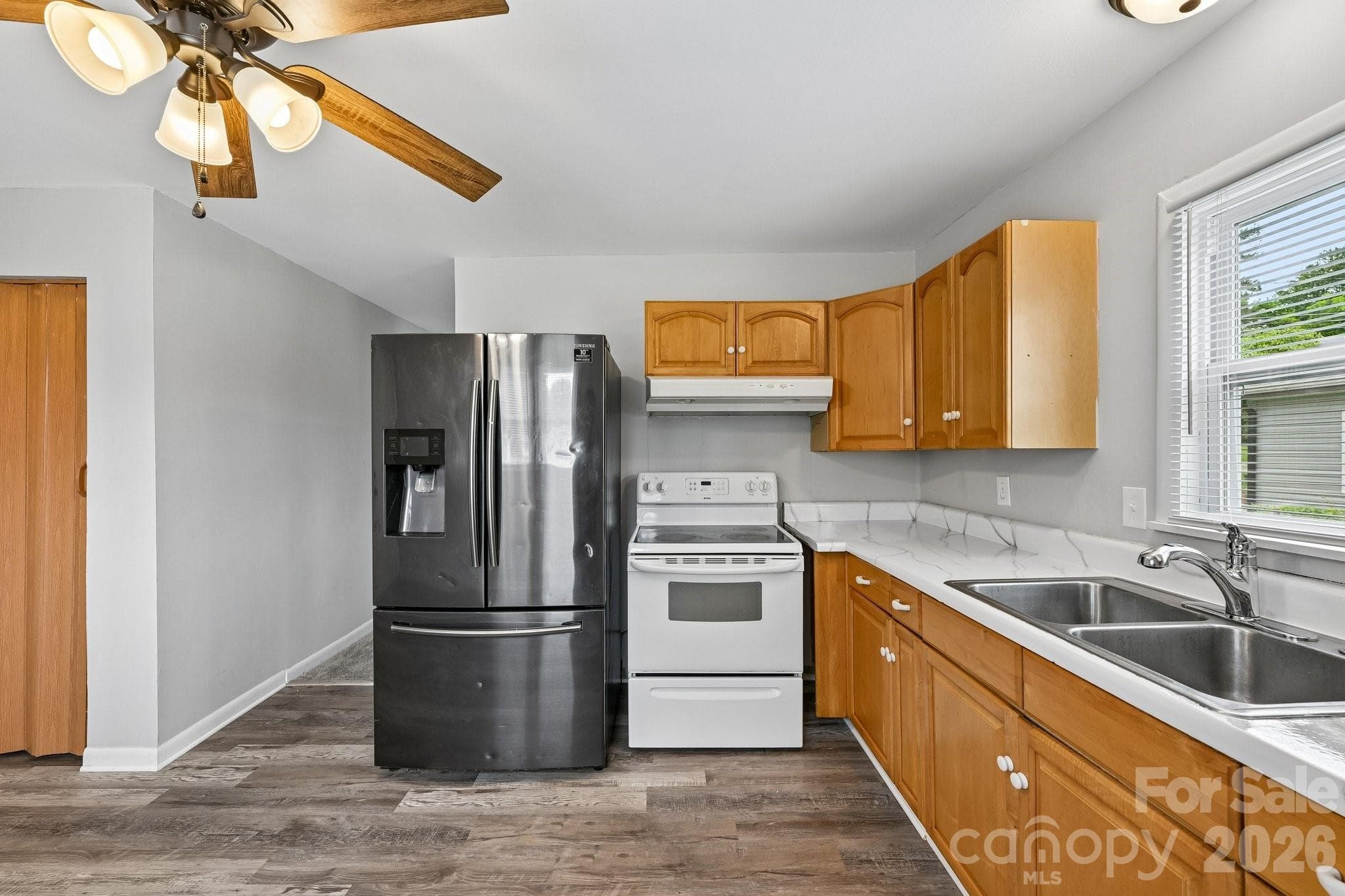 Single Family Residence at 4309 Grier Street, Gastonia, photo 5 of 22