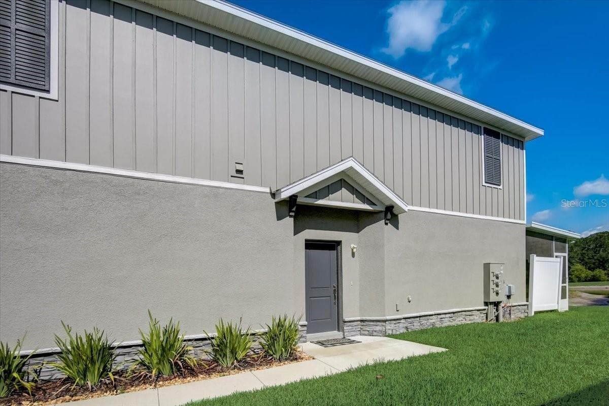 Townhouse at 10916 QUICKWATER CT, RIVERVIEW, photo 3 of 43