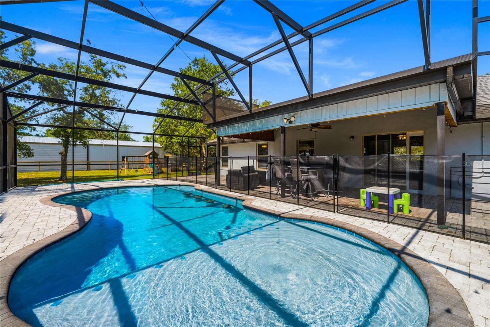 Pool - 135 LINDA SUE DR, LAKE HELEN