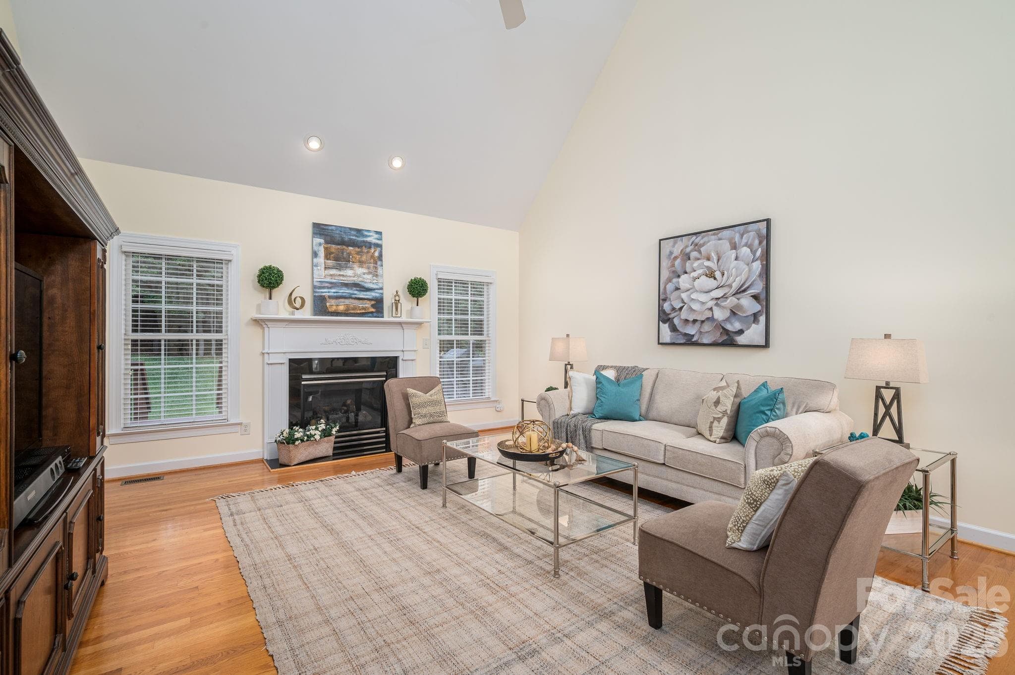 Single Family Residence at 5059 Graystone Estates Drive, Belmont, photo 14 of 47
