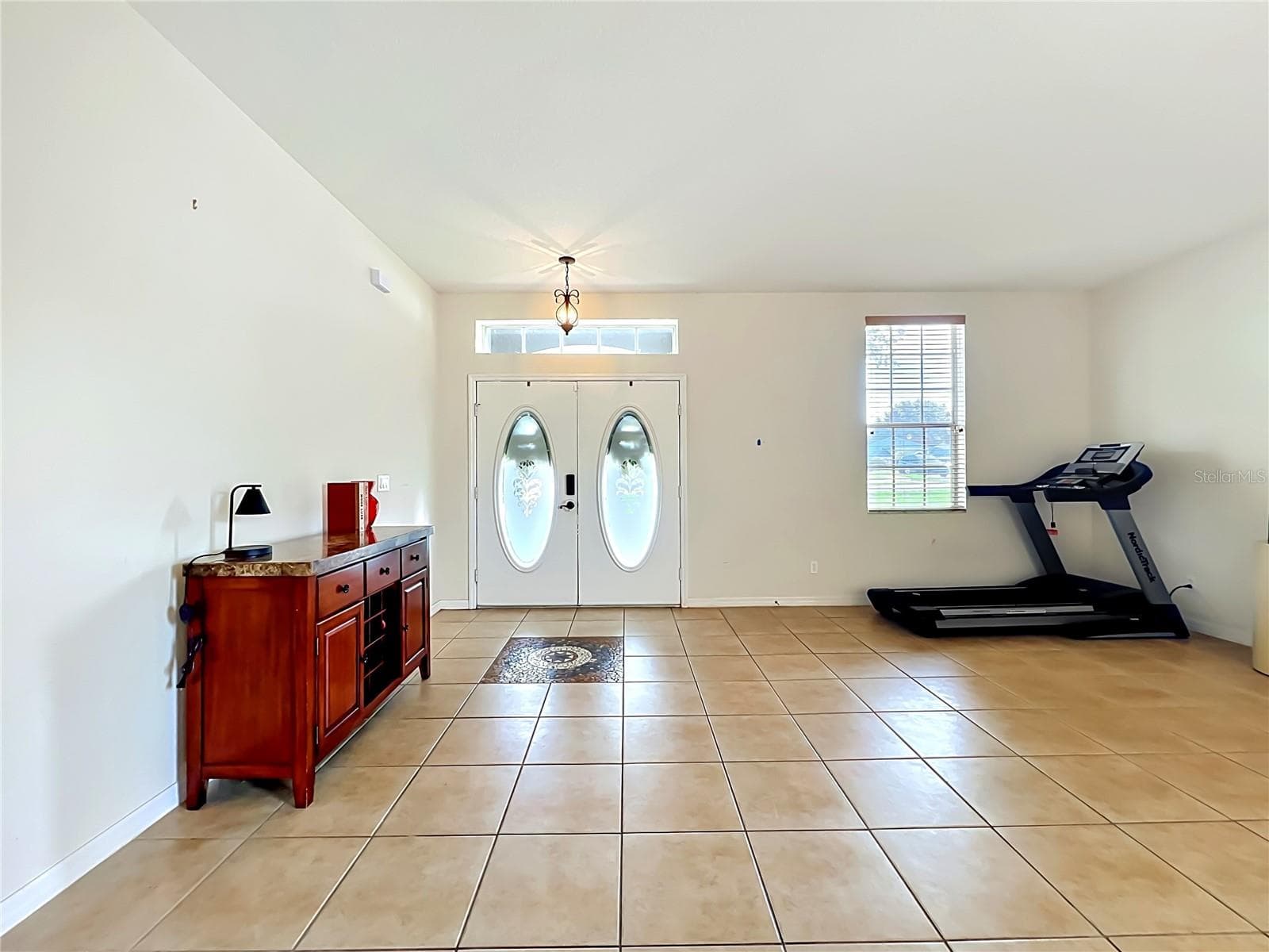 Foyer & Dining Room - 12912 CLOVERDALE LN, CLERMONT
