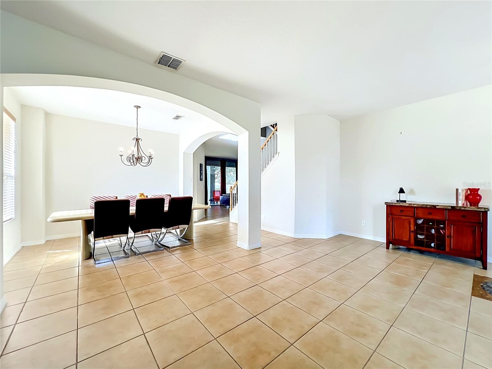 Foyer & Dining Room - 12912 CLOVERDALE LN, CLERMONT