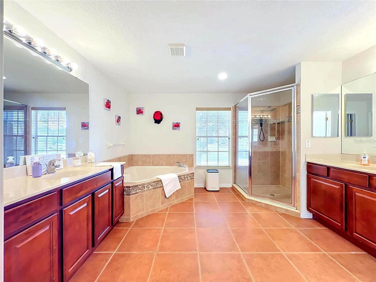 Primary Bathroom - 12912 CLOVERDALE LN, CLERMONT