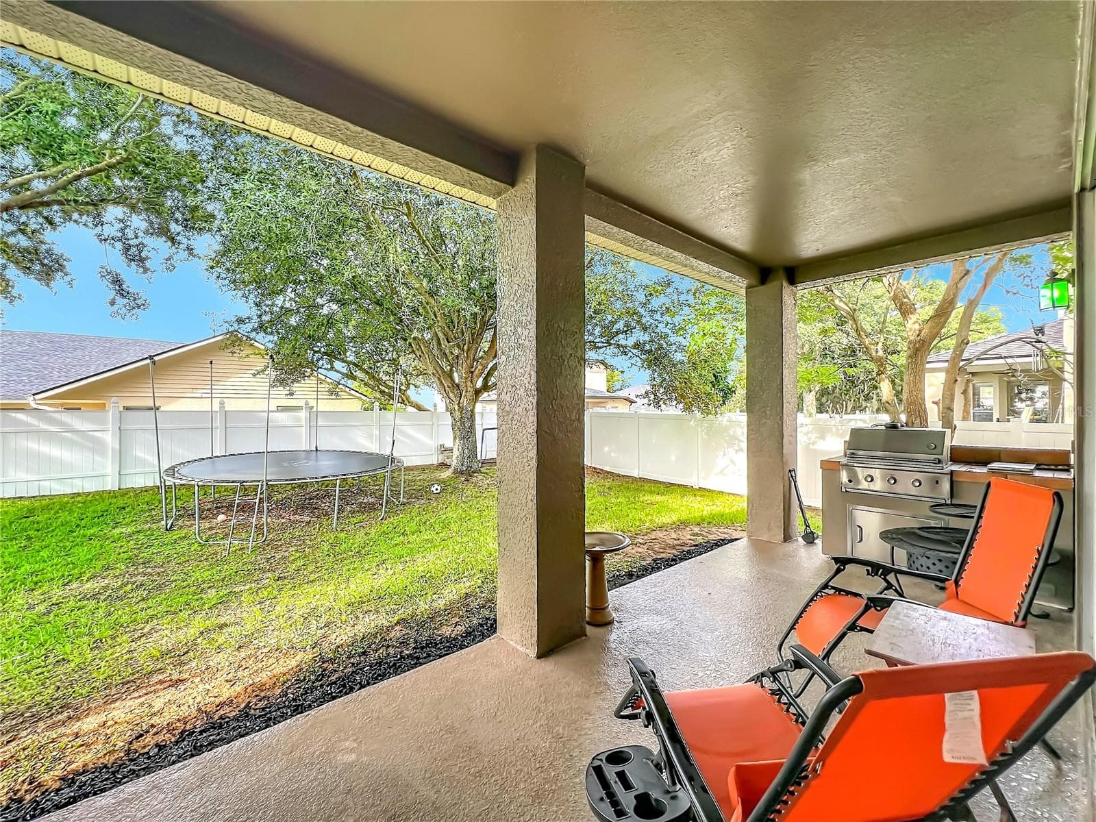 Backyard Porch - 12912 CLOVERDALE LN, CLERMONT