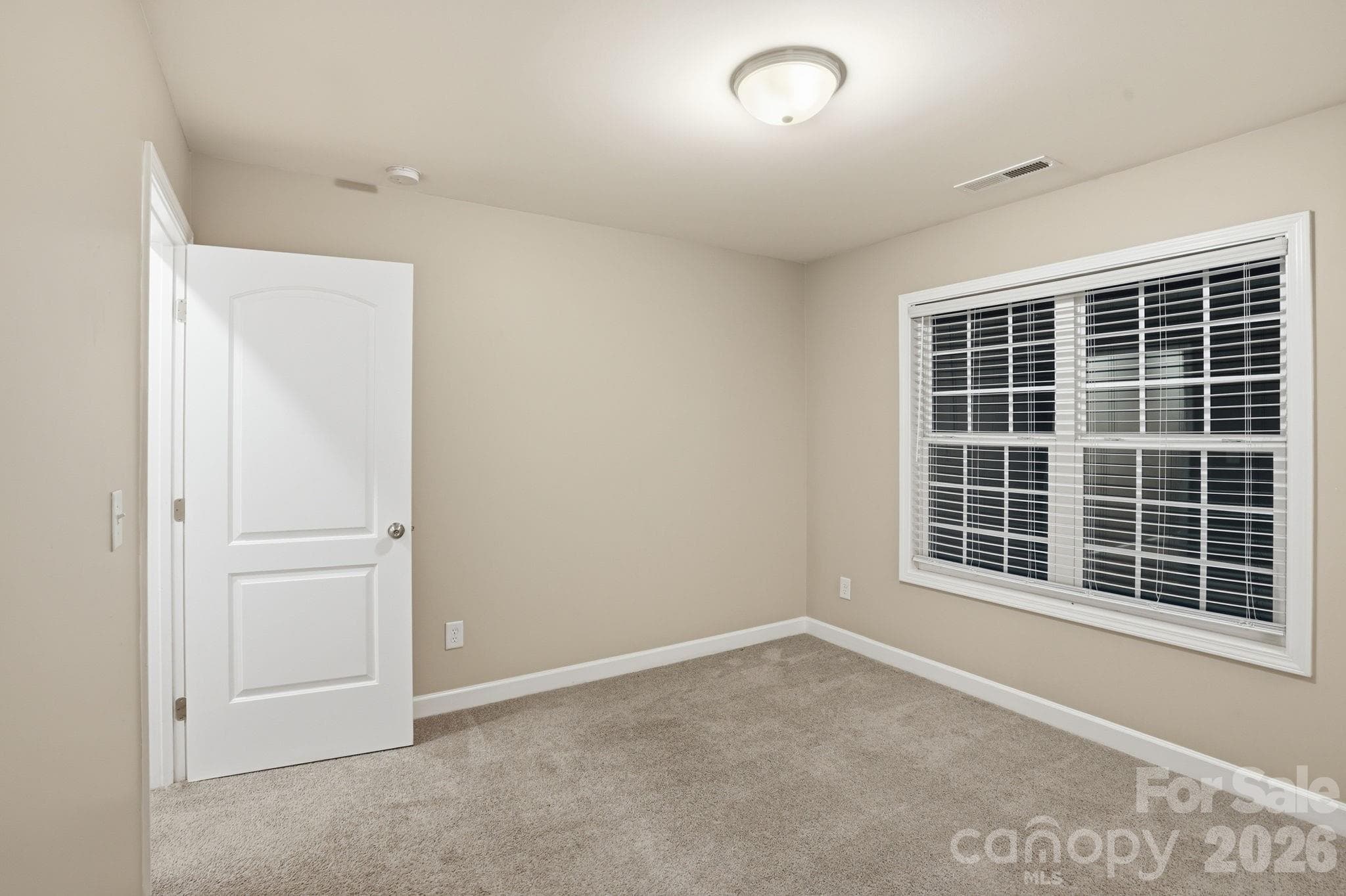 Townhouse at 719 Hillside Street, Kannapolis, photo 11 of 31