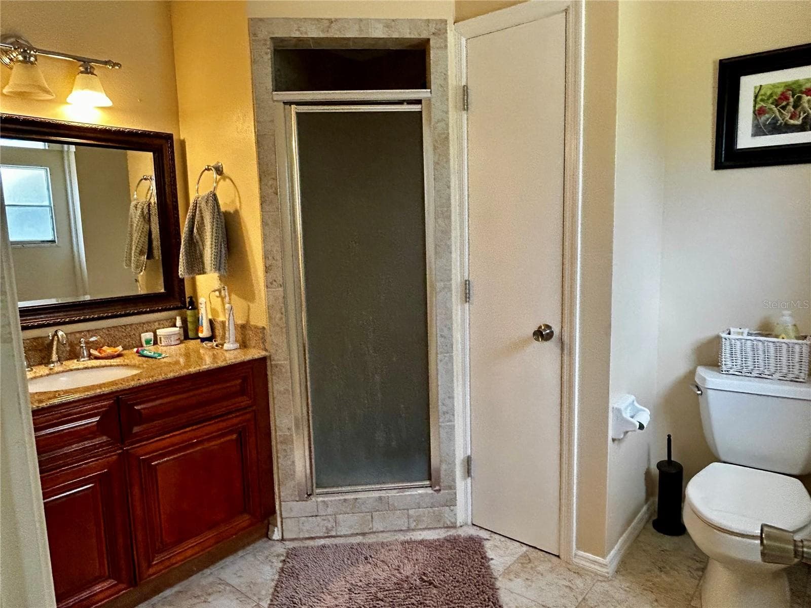 master bath walkin shower - 2950 N SHELL RD, DELAND