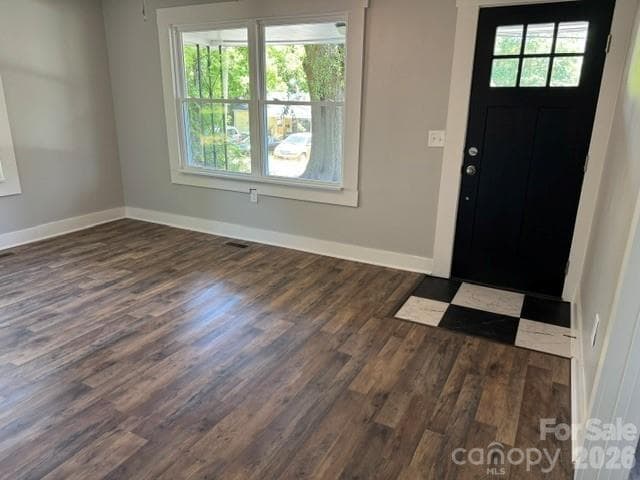 Single Family Residence at Gastonia, photo 7 of 20
