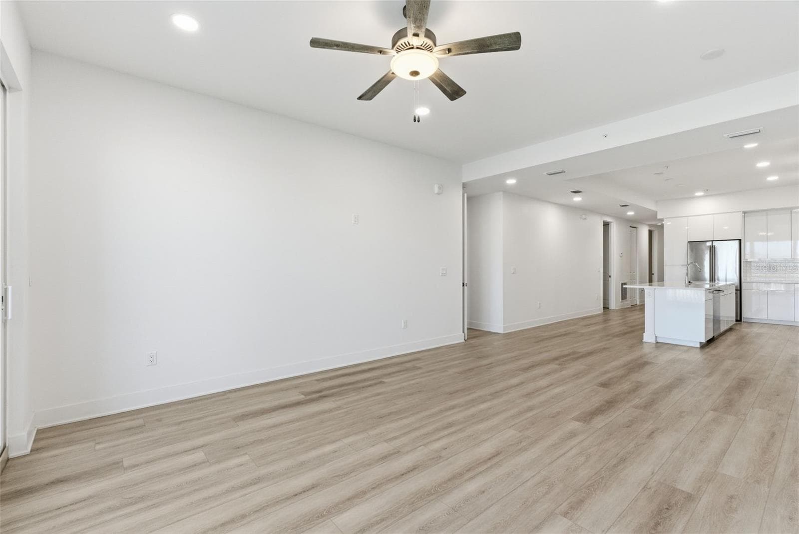 Condominium at 400 150TH AVE #205, MADEIRA BEACH, photo 16 of 67