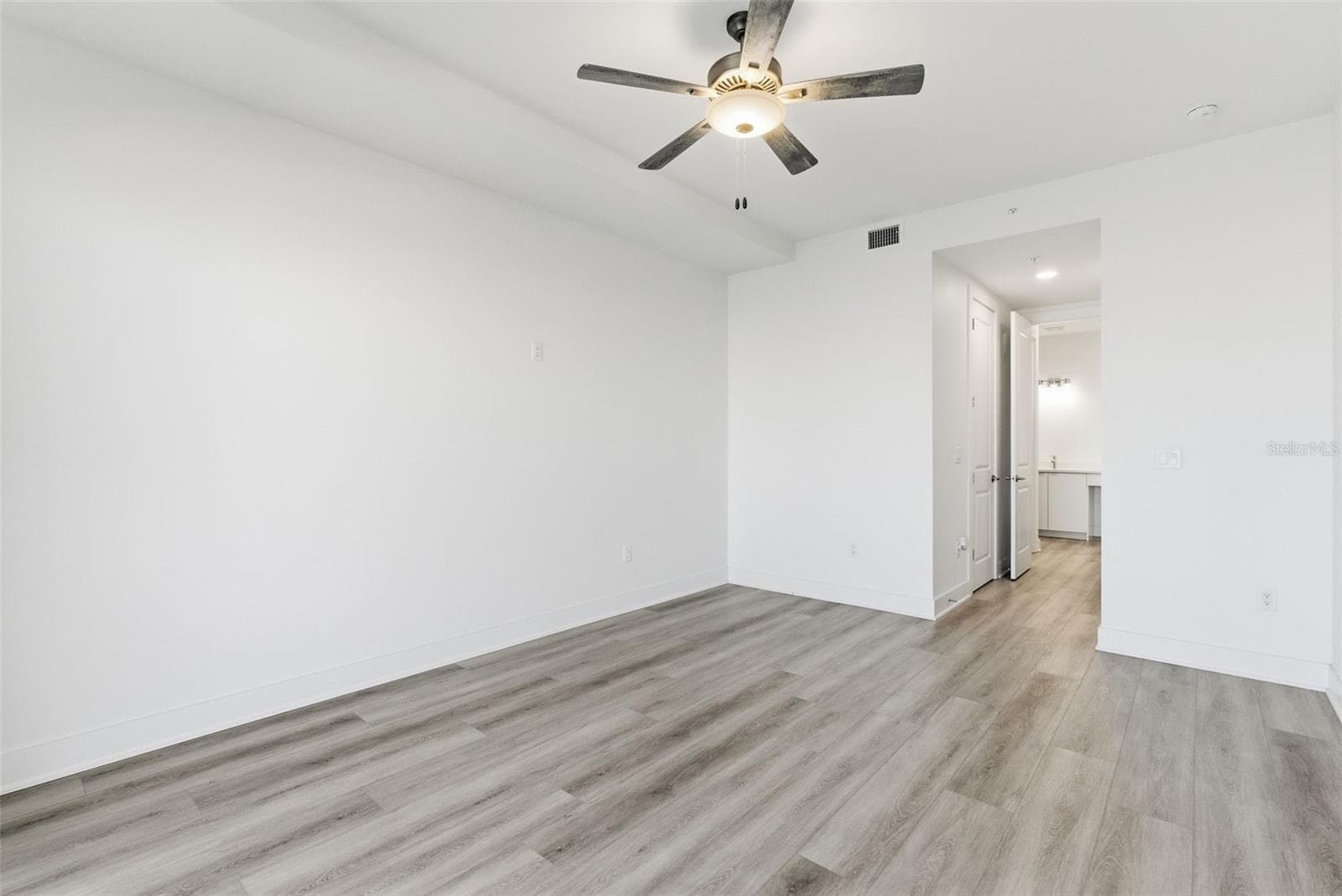 Condominium at 400 150TH AVE #205, MADEIRA BEACH, photo 29 of 67
