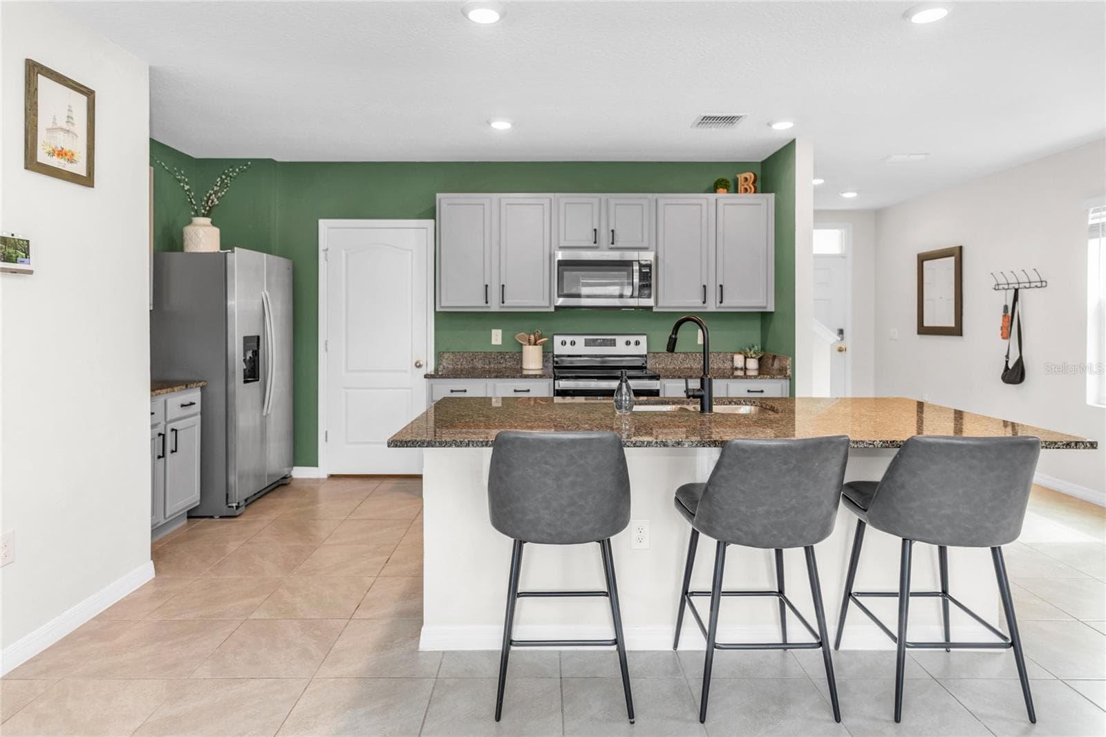 Eat in Kitchen - 3758 SUNGROVE CIR, SANFORD