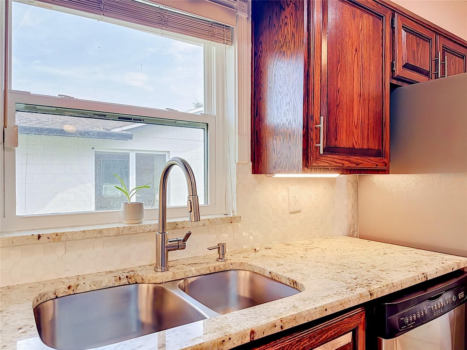 Single Family Residence at 5020 THE OAKS CIR, ORLANDO, photo 20 of 53
