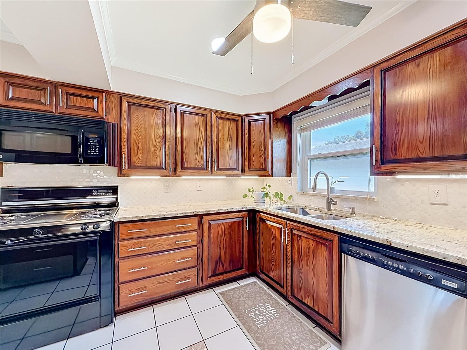 Single Family Residence at 5020 THE OAKS CIR, ORLANDO, photo 21 of 53