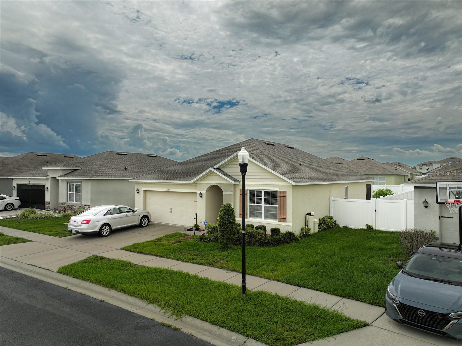 3184 ROYAL TERN DR