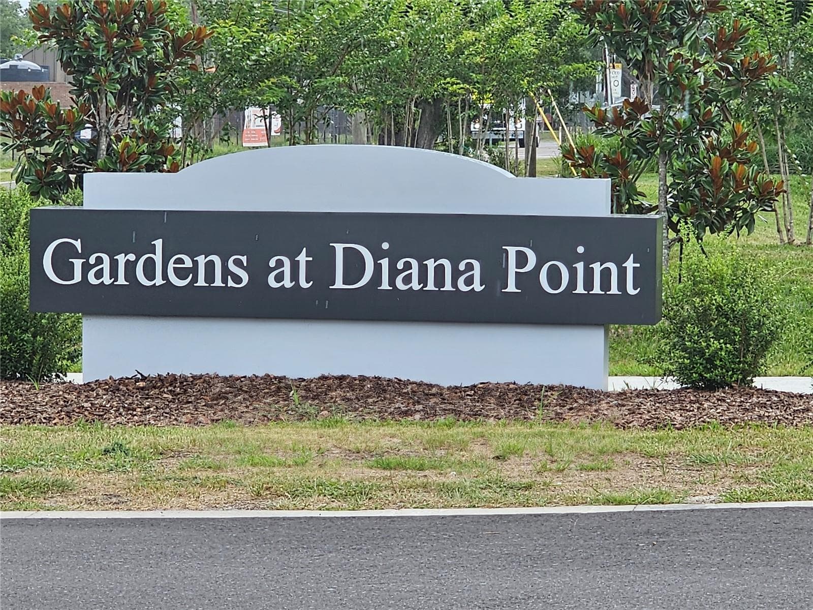 Community Entrance - 4371 CAMBIO GARDENS CT, TAMPA