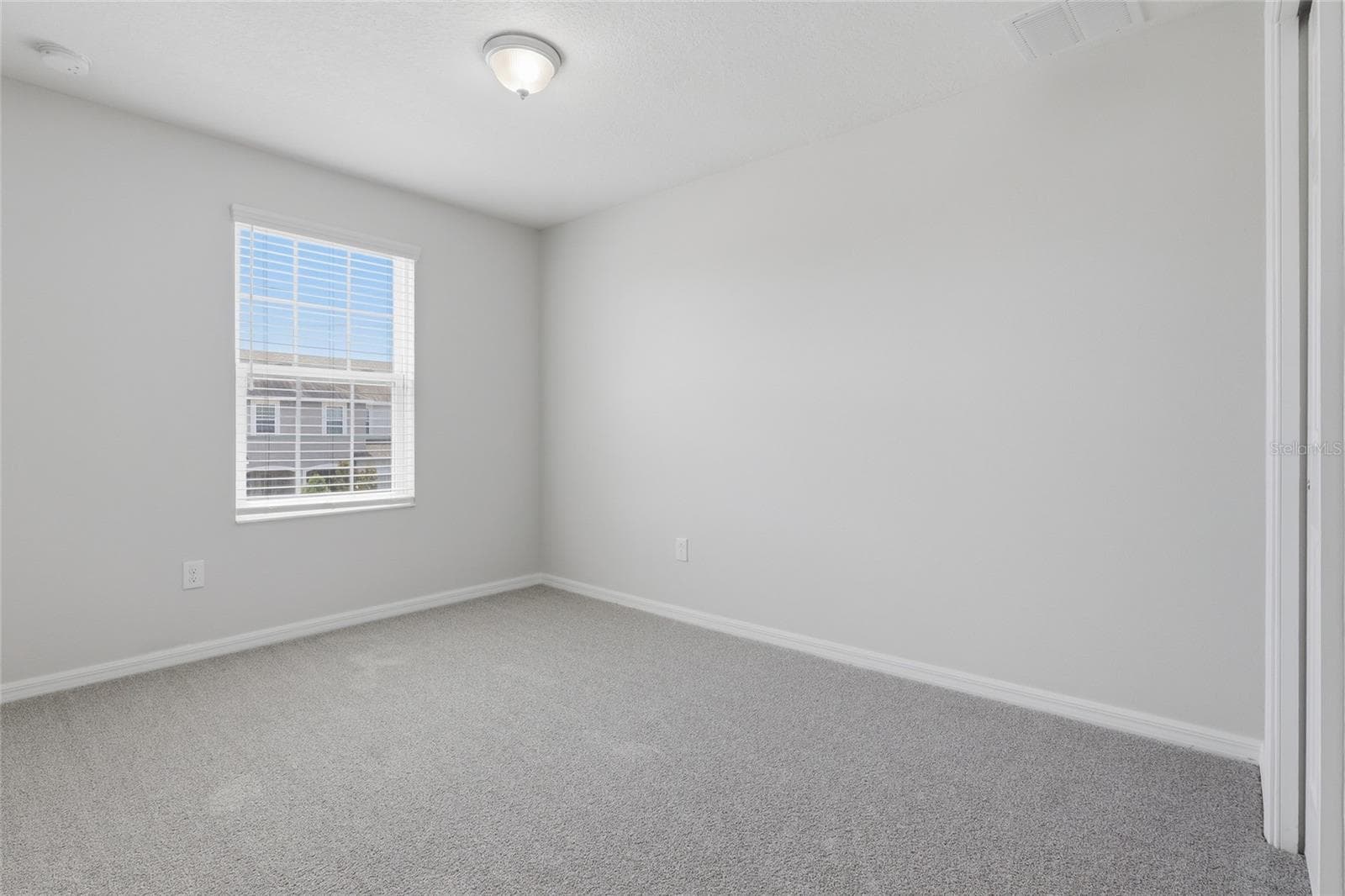 Additional view of the Primary bedroom, showcasing its spacious layout - 7005 GRAND ELM DR, RIVERVIEW