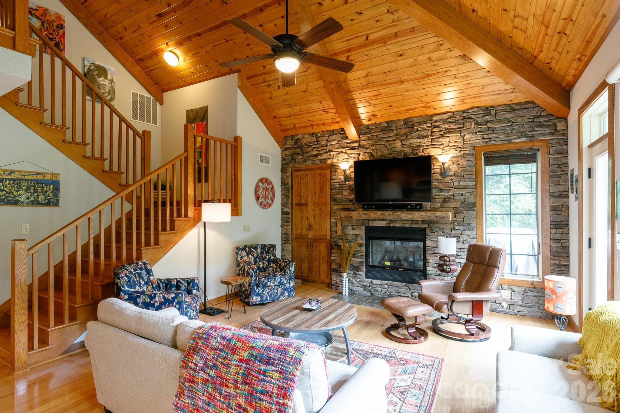 Condominium at Burnsville, photo 3 of 25