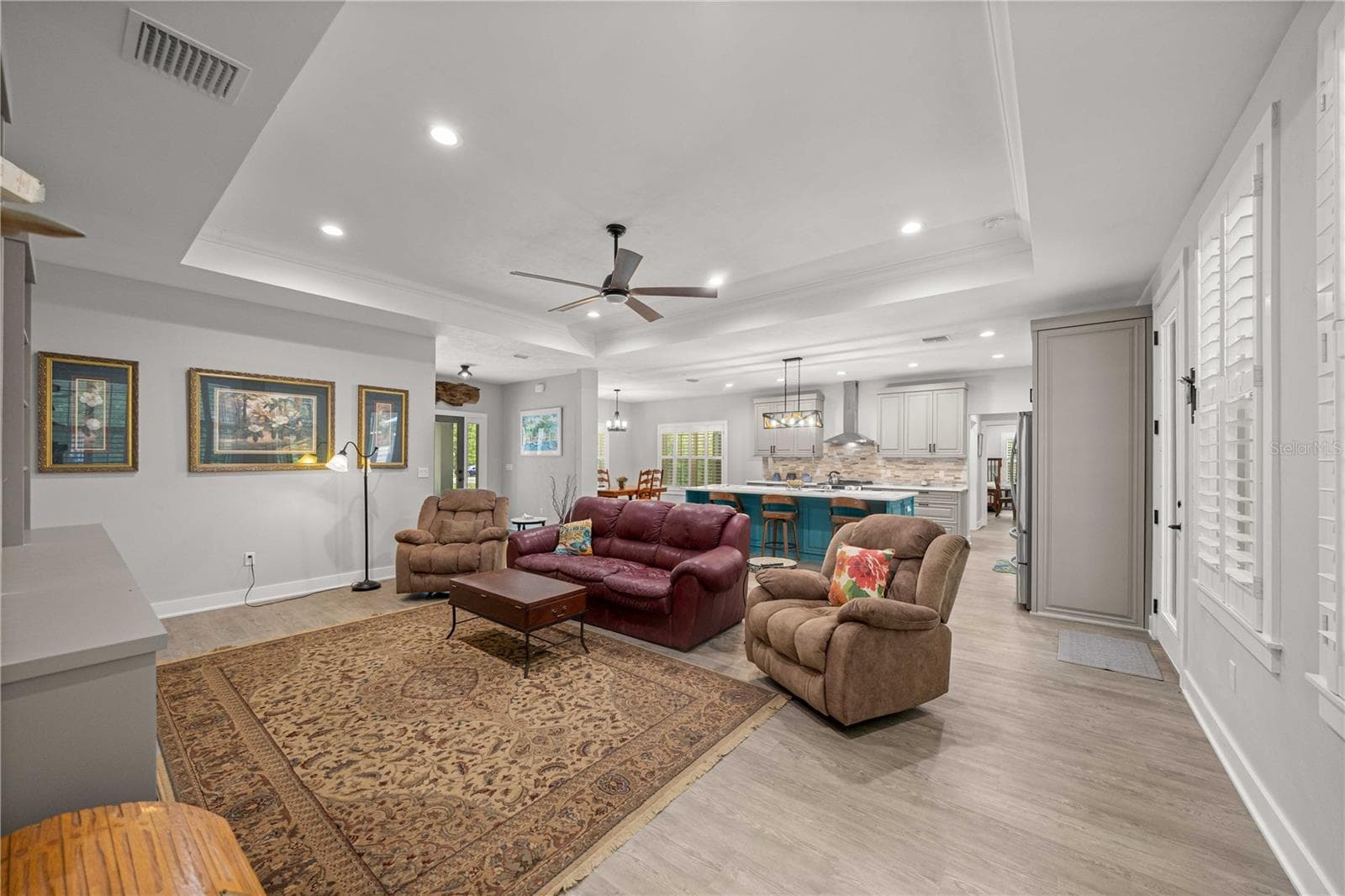 Tray Ceiling - 18272 SW 65TH LOOP, DUNNELLON
