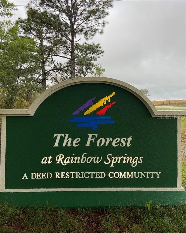 Entrance Sign to The Forest - 18272 SW 65TH LOOP, DUNNELLON