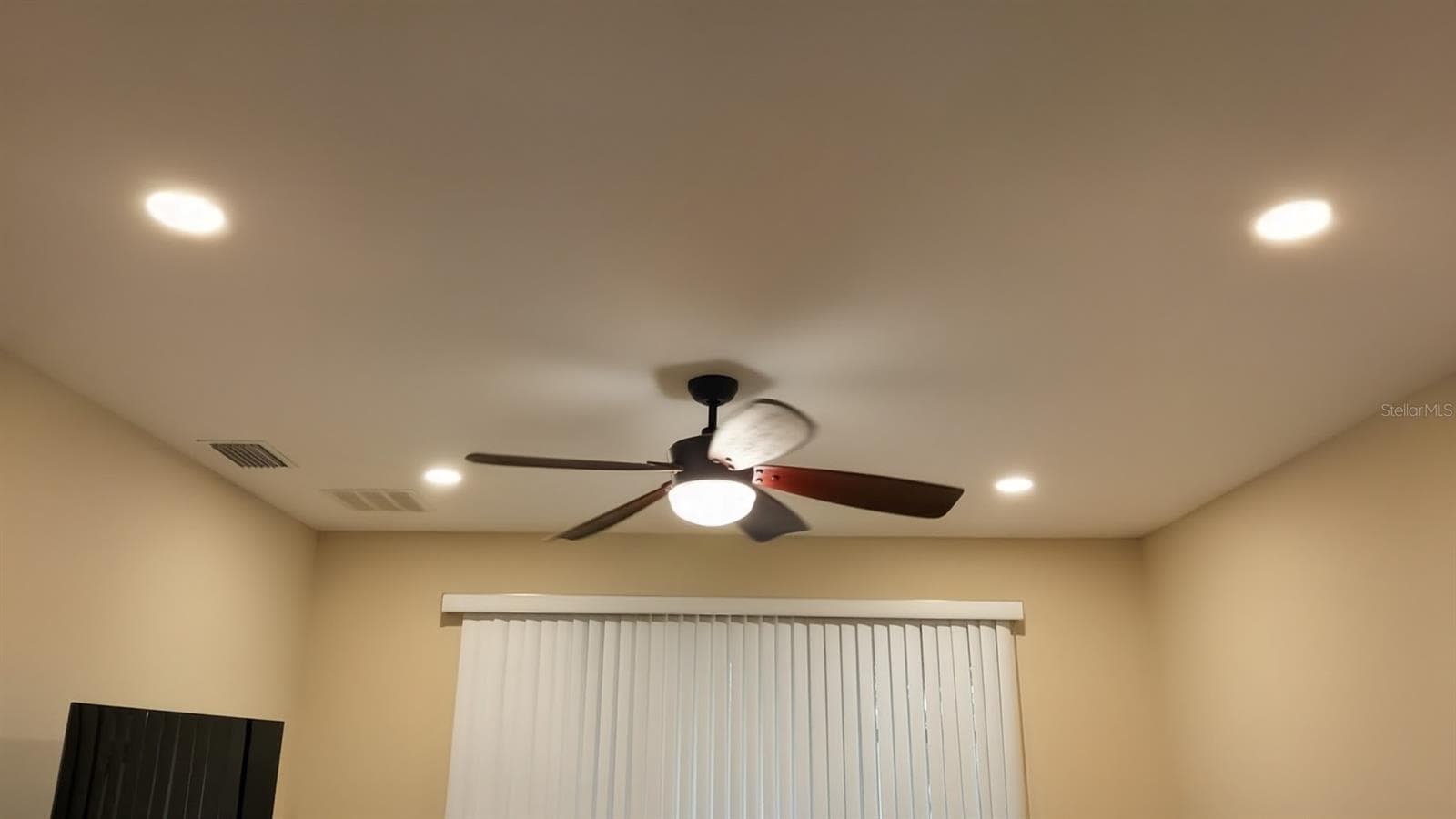 New LED Ceiling Lights - Great For Interior Units! - 2527 SILVERBACK CT, PALM HARBOR