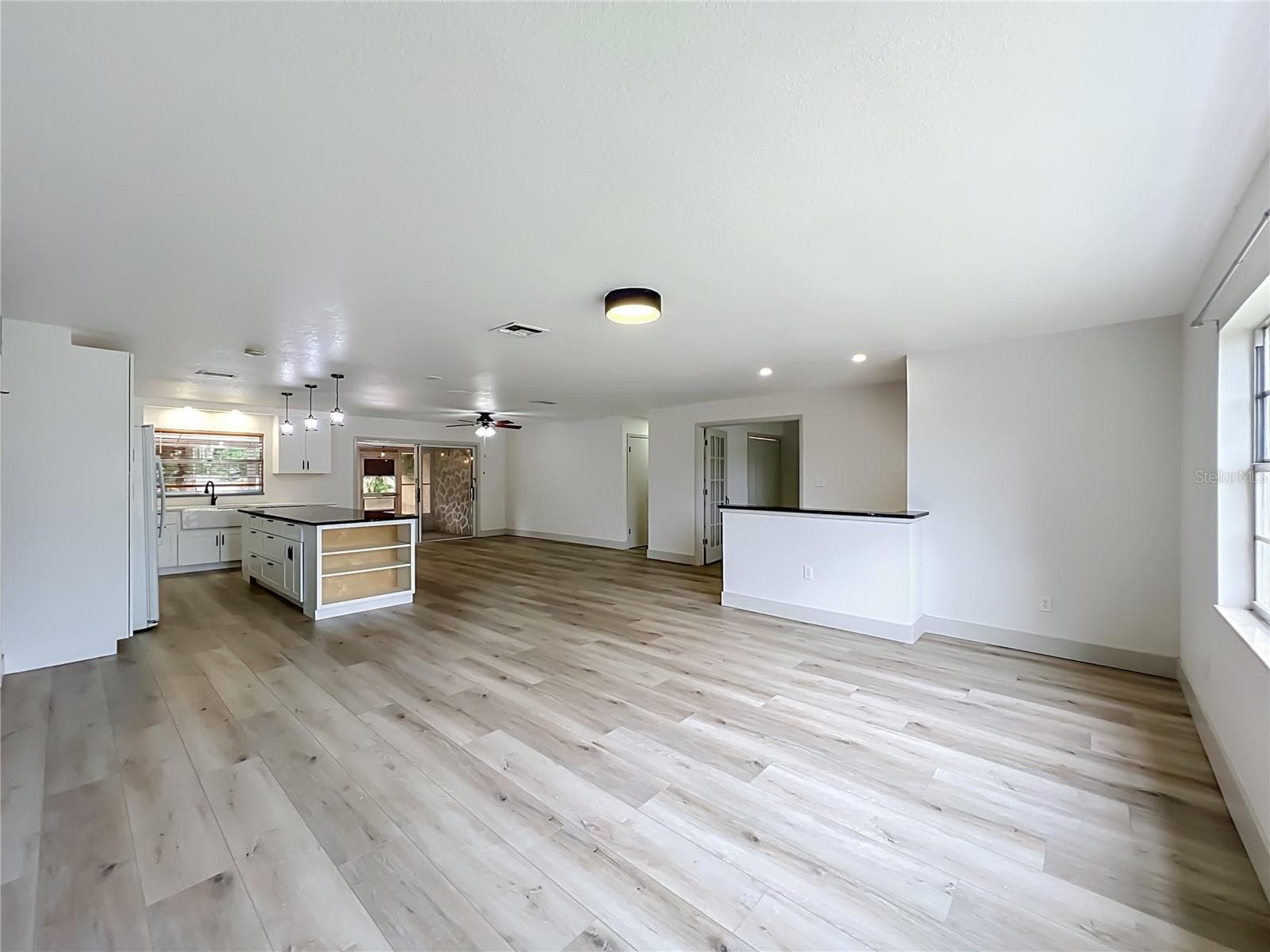Single Family Residence at 644 VISCAYA AVE, ORLANDO, photo 12 of 51