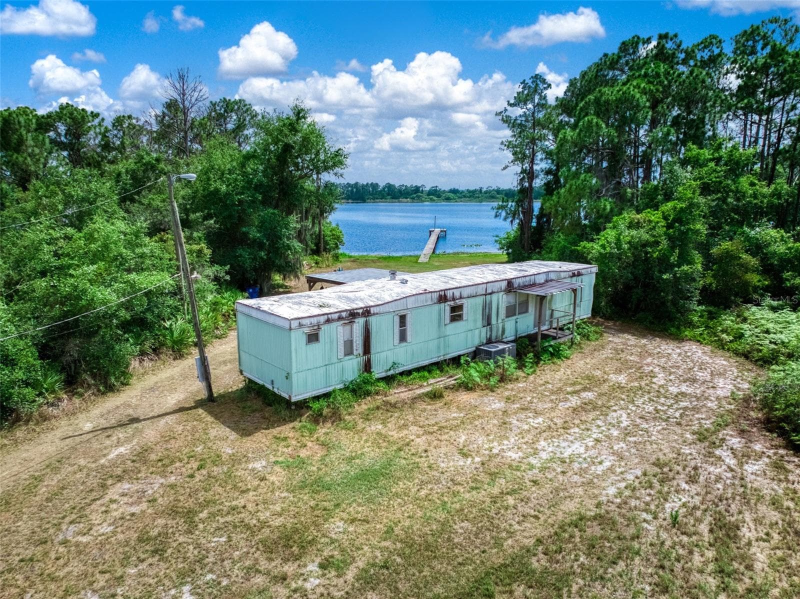 Mobile Home at 3144 HOLIDAY BEACH DR, AVON PARK, photo 3 of 41