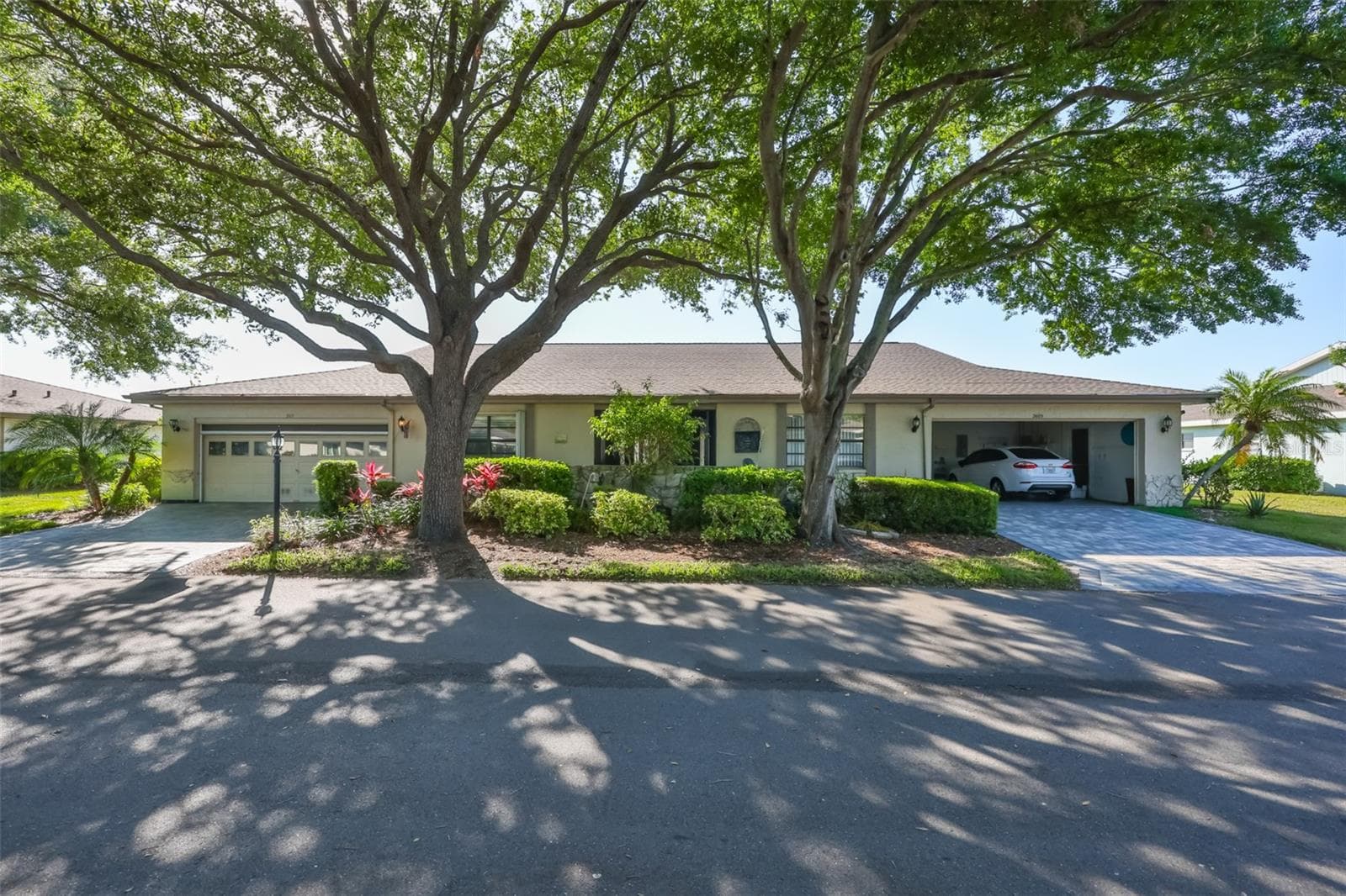 Welcome Home! - 2611 LANCASTER DR #33, SUN CITY CENTER